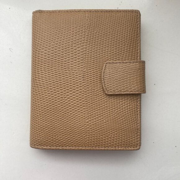 Salvatore Ferragamo Bifold Leather Wallet - Beige Vara Bow - Picture 10 of 12